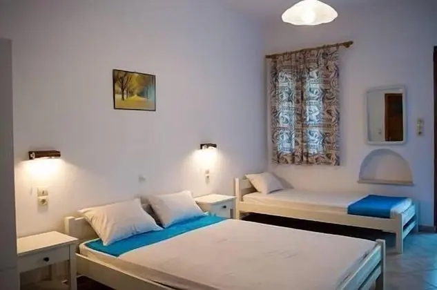 Stüdyo, Deniz Manzaralı (for 3)