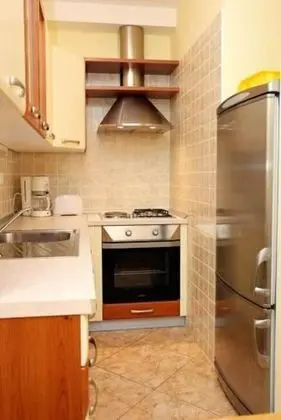 Apart Daire (Stuk- with terrase and close to the s)