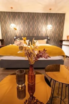 Comfort Tek Büyük Yataklı Oda