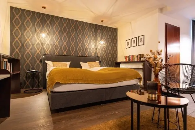 Comfort Tek Büyük Yataklı Oda