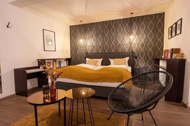 Comfort Tek Büyük Yataklı Oda