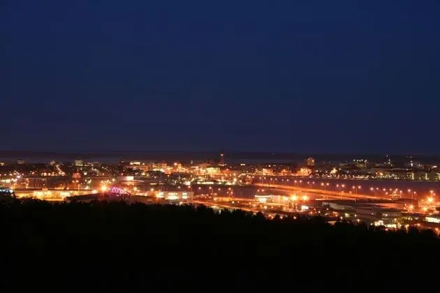 Apart Daire, 1 Büyük (Queen) Boy Yatak