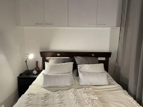 Apart Daire, 1 Büyük (Queen) Boy Yatak