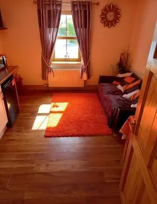 Apart Daire, 1 Büyük (Queen) Boy Yatak