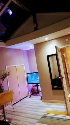 Kulübe, 1 Büyük (Queen) Boy Yatak