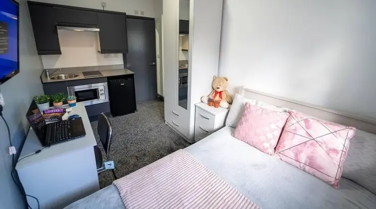 Stüdyo, 1 Çift Kişilik Yatak