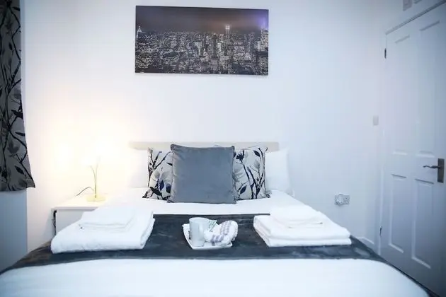 Apart Daire, 2 Büyük (Queen) Boy Yatak