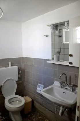 Apart Daire, 2 Tek Kişilik Yatak