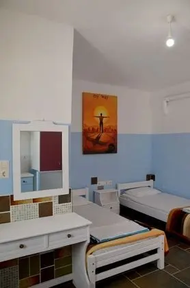 Apart Daire, 2 Tek Kişilik Yatak