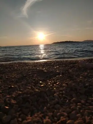 Ev, 2 Büyük (Queen) Boy Yatak