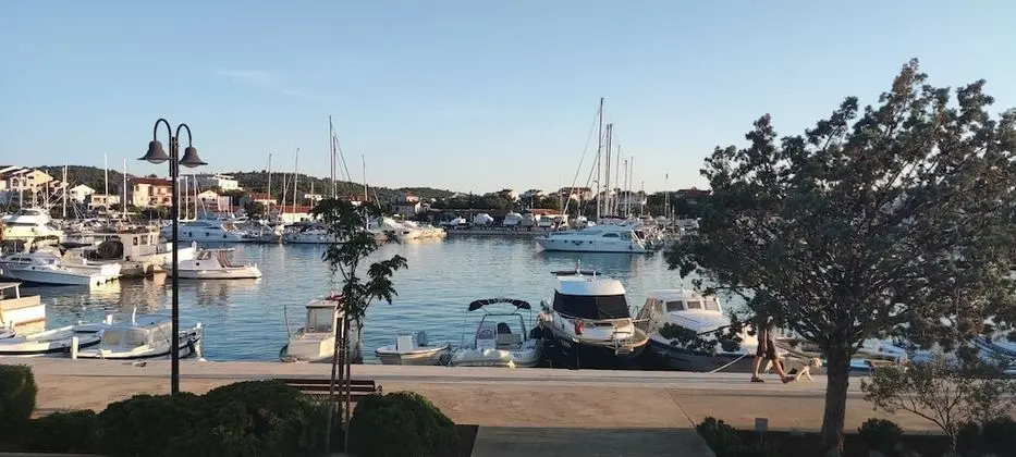 Ev, 2 Büyük (Queen) Boy Yatak