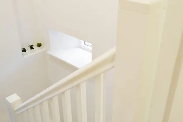 Ev