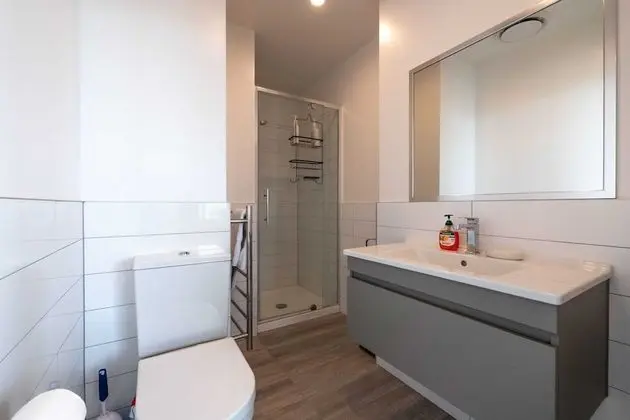 Basic Apart Daire, Birden Çok Yatak