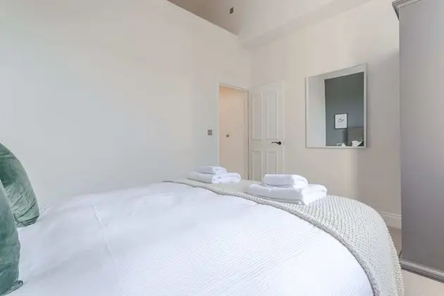Ev (3 Bedrooms)