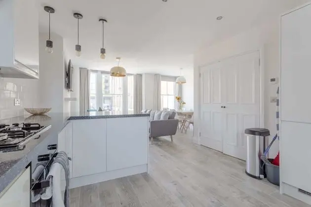 Ev (3 Bedrooms)