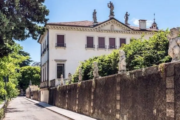 Villa, Birden Çok Yatak