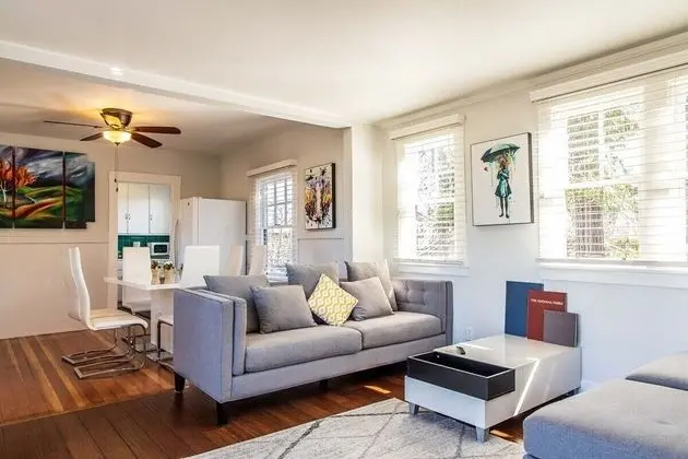 Apart Daire (Stunning Alameda One Bedroom)