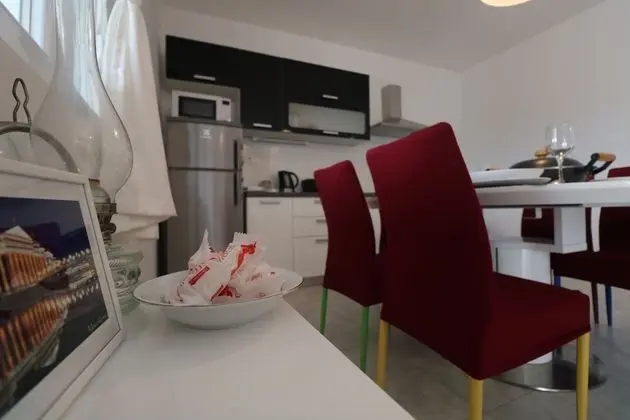 Apart Daire, 2 Büyük (Queen) Boy Yatak