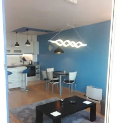 Apart Daire, 1 En Büyük (King) Boy Yatak ve Çekyat