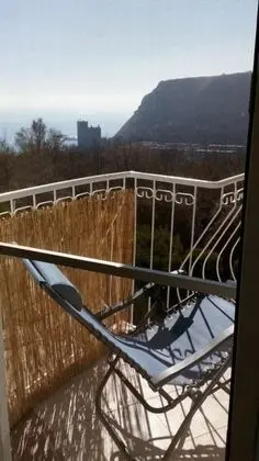 Apart Daire, 1 En Büyük (King) Boy Yatak ve Çekyat