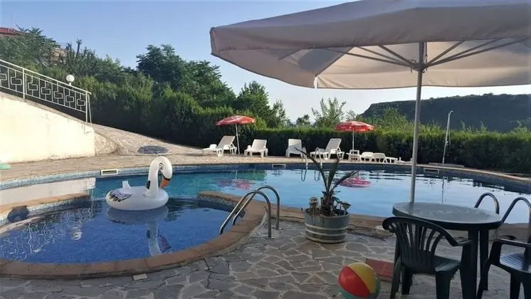 Apart Daire, 1 En Büyük (King) Boy Yatak ve Çekyat