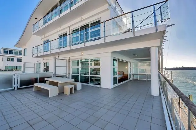 Design Stüdyo, Liman Manzaralı