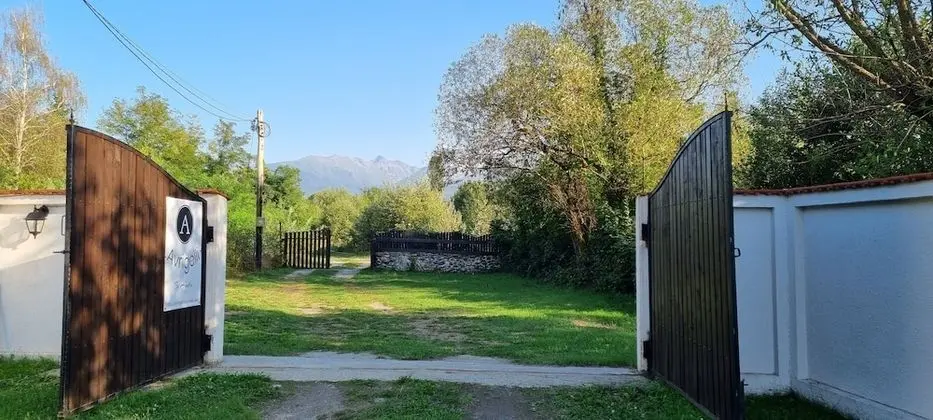 Kulübe, Birden Çok Yatak