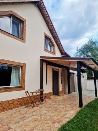 Kulübe, Birden Çok Yatak