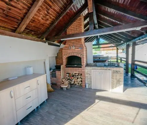 Kulübe, Birden Çok Yatak