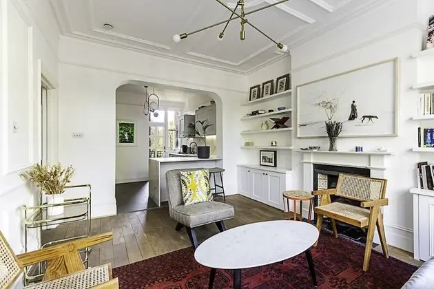 Basic Apart Daire, 1 En Büyük (King) Boy Yatak ve Çekyat