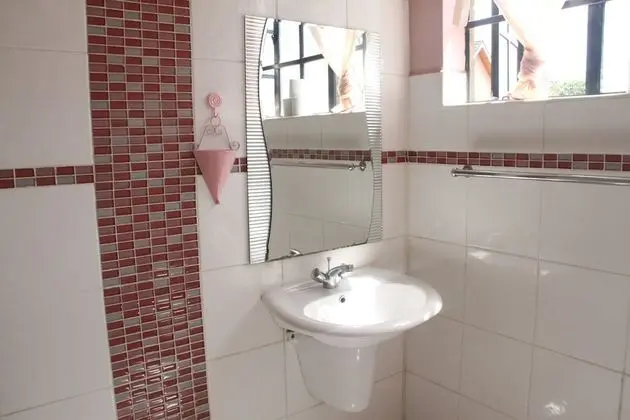 Basic Oda, 1 Çift Kişilik Yatak