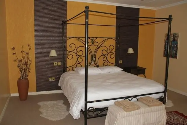 Luxury Oda, 1 En Büyük (King) Boy Yatak