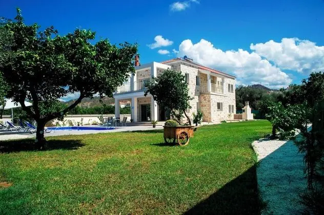 Villa, 4 Yatak Odası, Sigara İçilebilir, Balkon