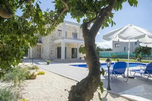 Villa, 4 Yatak Odası, Sigara İçilebilir, Balkon