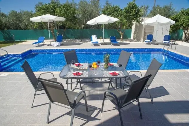 Villa, 4 Yatak Odası, Sigara İçilebilir, Balkon
