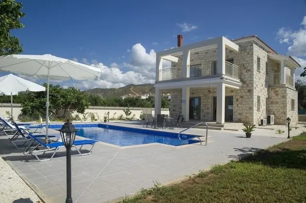 Villa, 4 Yatak Odası, Sigara İçilebilir, Balkon