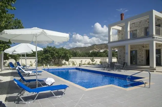 Villa, 4 Yatak Odası, Sigara İçilebilir, Balkon