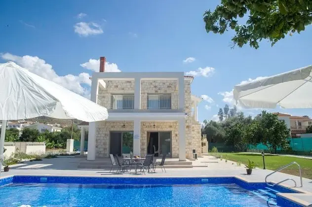 Villa, 4 Yatak Odası, Sigara İçilebilir, Balkon