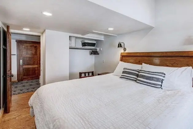 Daire, 1 En Büyük (King) Boy Yatak ve Çekyat (Stunning New Copper Condo - Next to S)