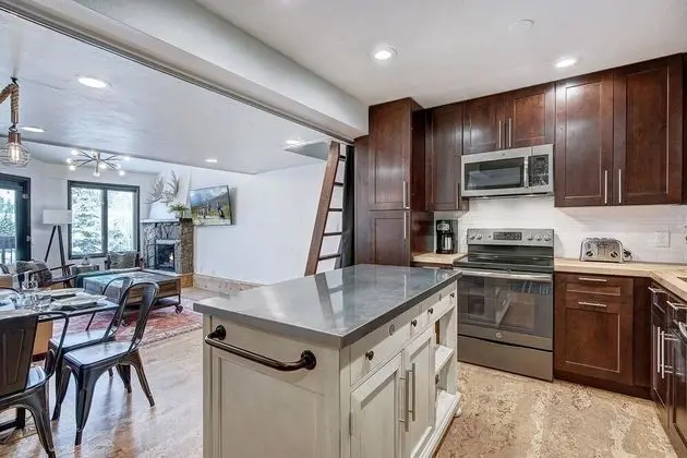 Daire, 1 En Büyük (King) Boy Yatak ve Çekyat (Stunning New Copper Condo - Next to S)