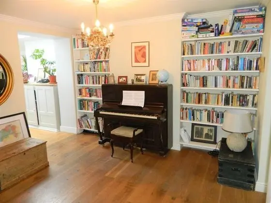 Ev (5 Bedrooms)