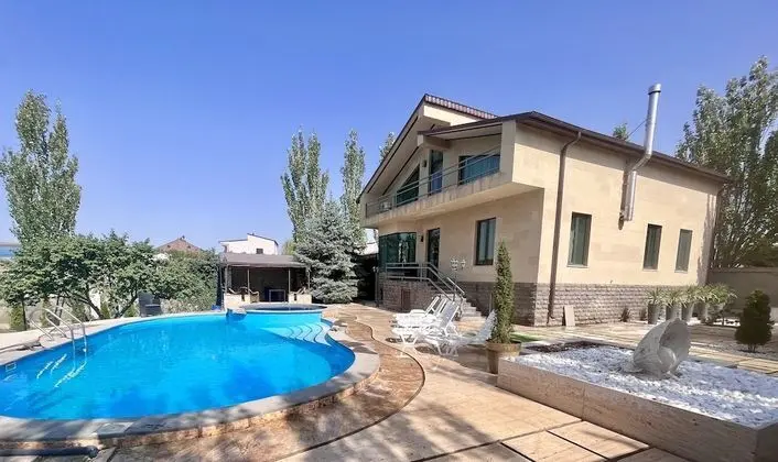 Villa, Birden Çok Yatak