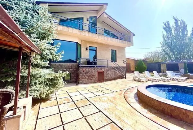Villa, Birden Çok Yatak