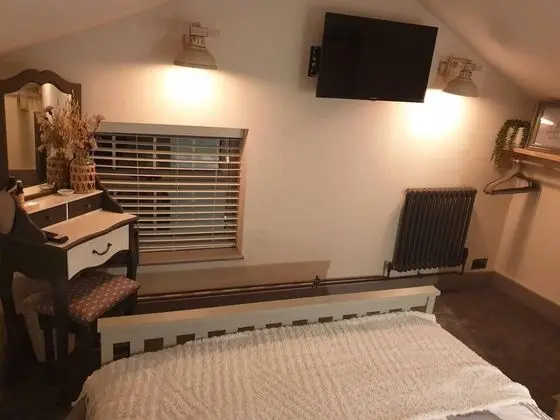 Kır Evi, 2 Büyük (Queen) Boy Yatak