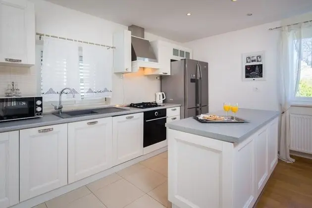 Villa, Kişiye Özel Havuzlu