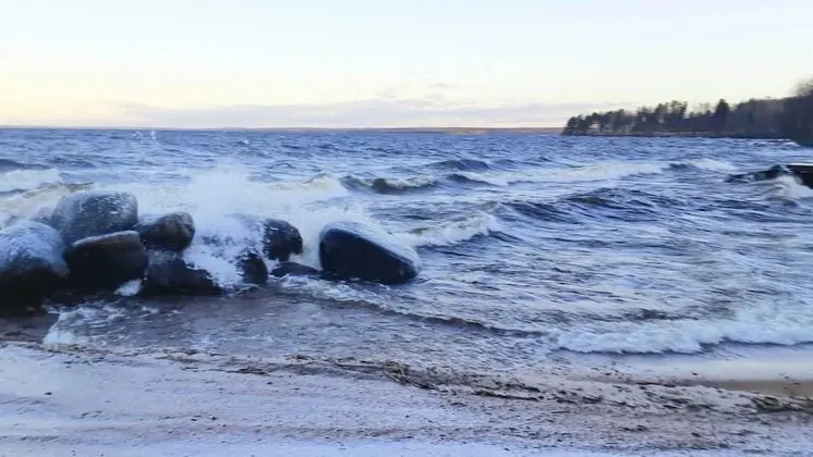 Kulübe, 1 Büyük (Queen) Boy Yatak ve Çekyat
