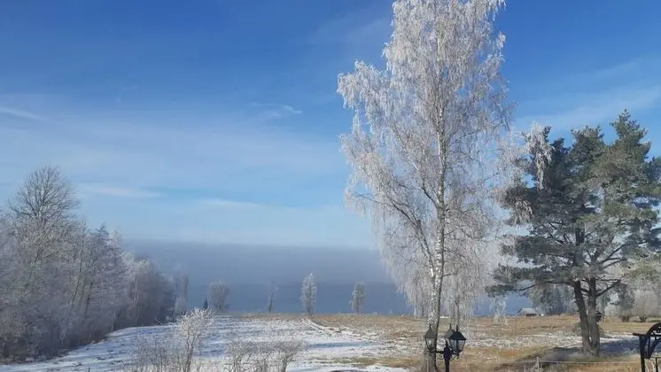 Kulübe, 1 Büyük (Queen) Boy Yatak ve Çekyat