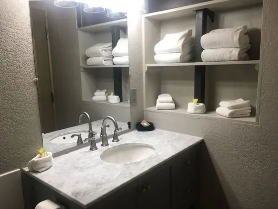 Standard Oda, Birden Çok Yatak, Engellilere Uygun, Sigara İçilmez