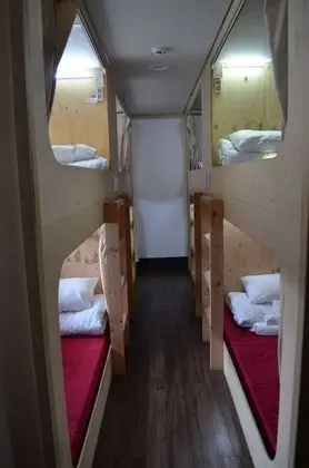 Capsule Bed-Female Only (Foreigners Only)