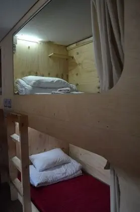 Capsule Bed-Female Only (Foreigners Only)